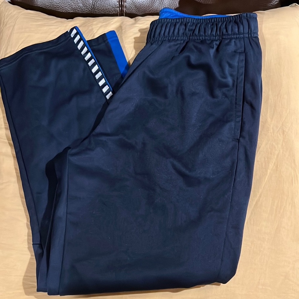 Boys large Husky 10/12 sweatpants